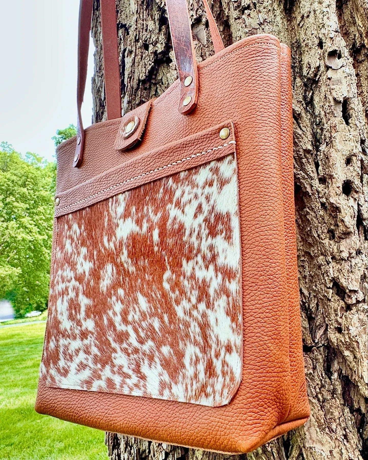 Bridger Tote in Bourbon Brown