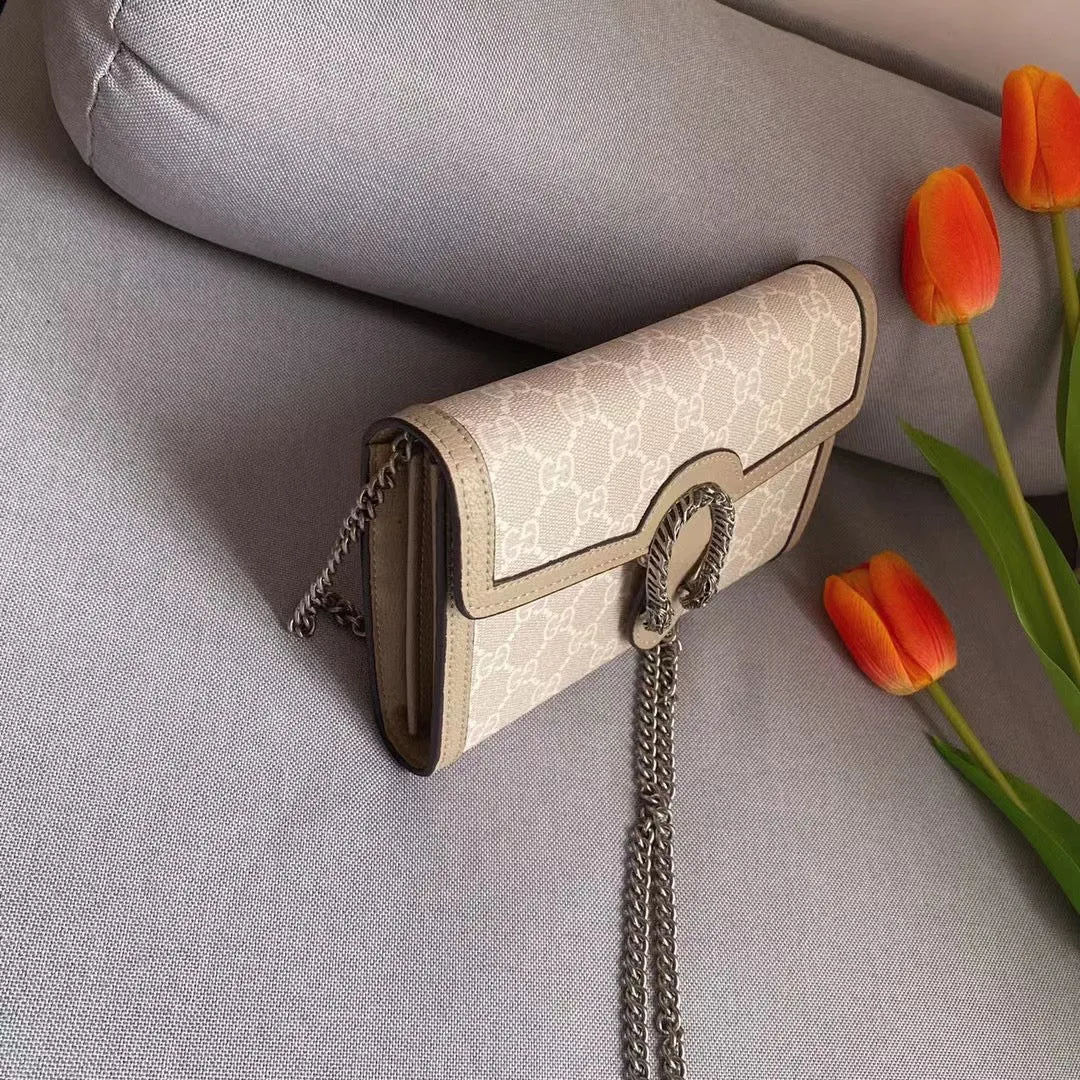 GC506 Dionysus Mini Chain Wallet / 8"W x 5"H x 2.3"D