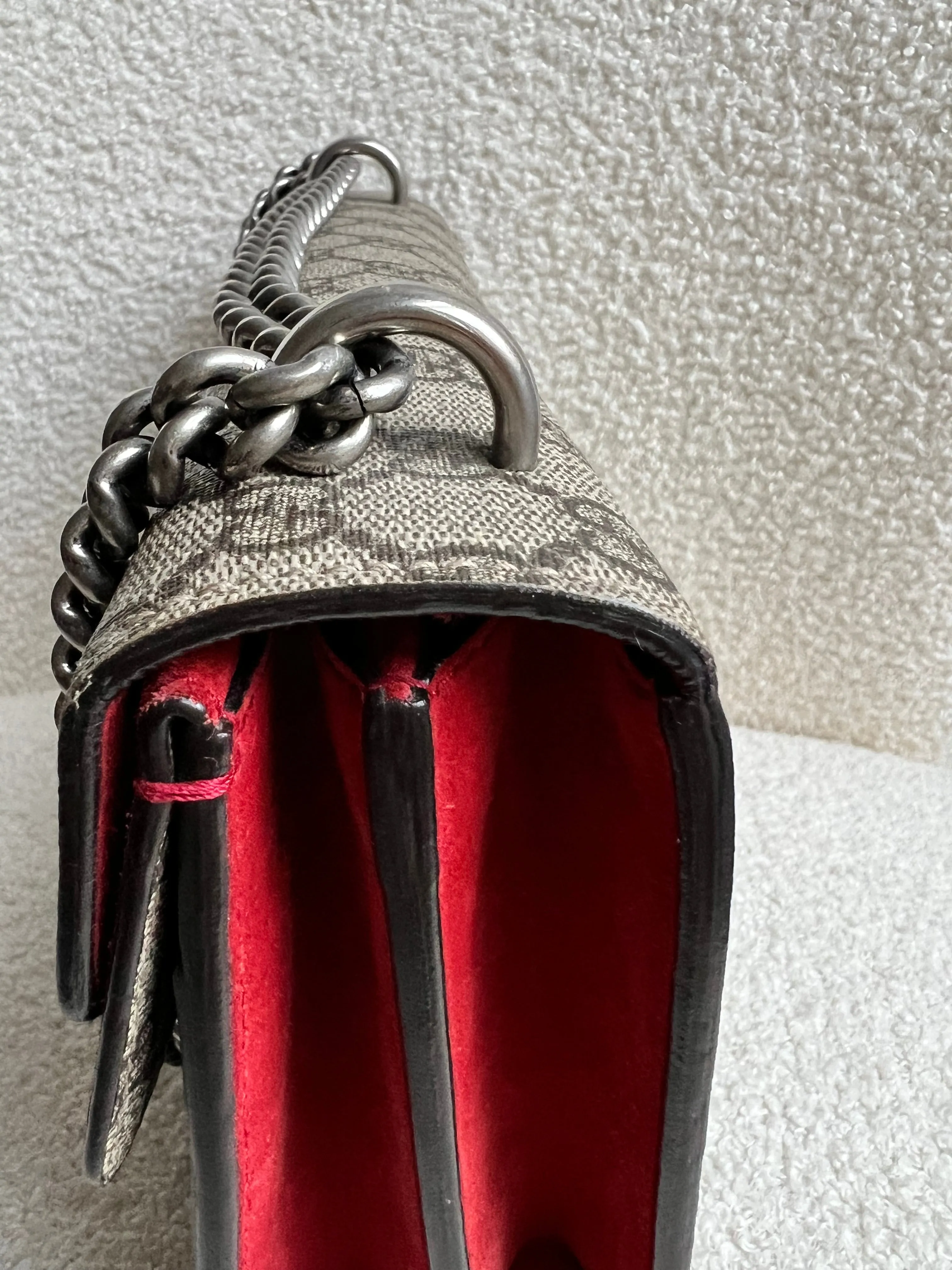 Gucci Dionysus GG Supreme Small Shoulder Bag (RRP £2,220)