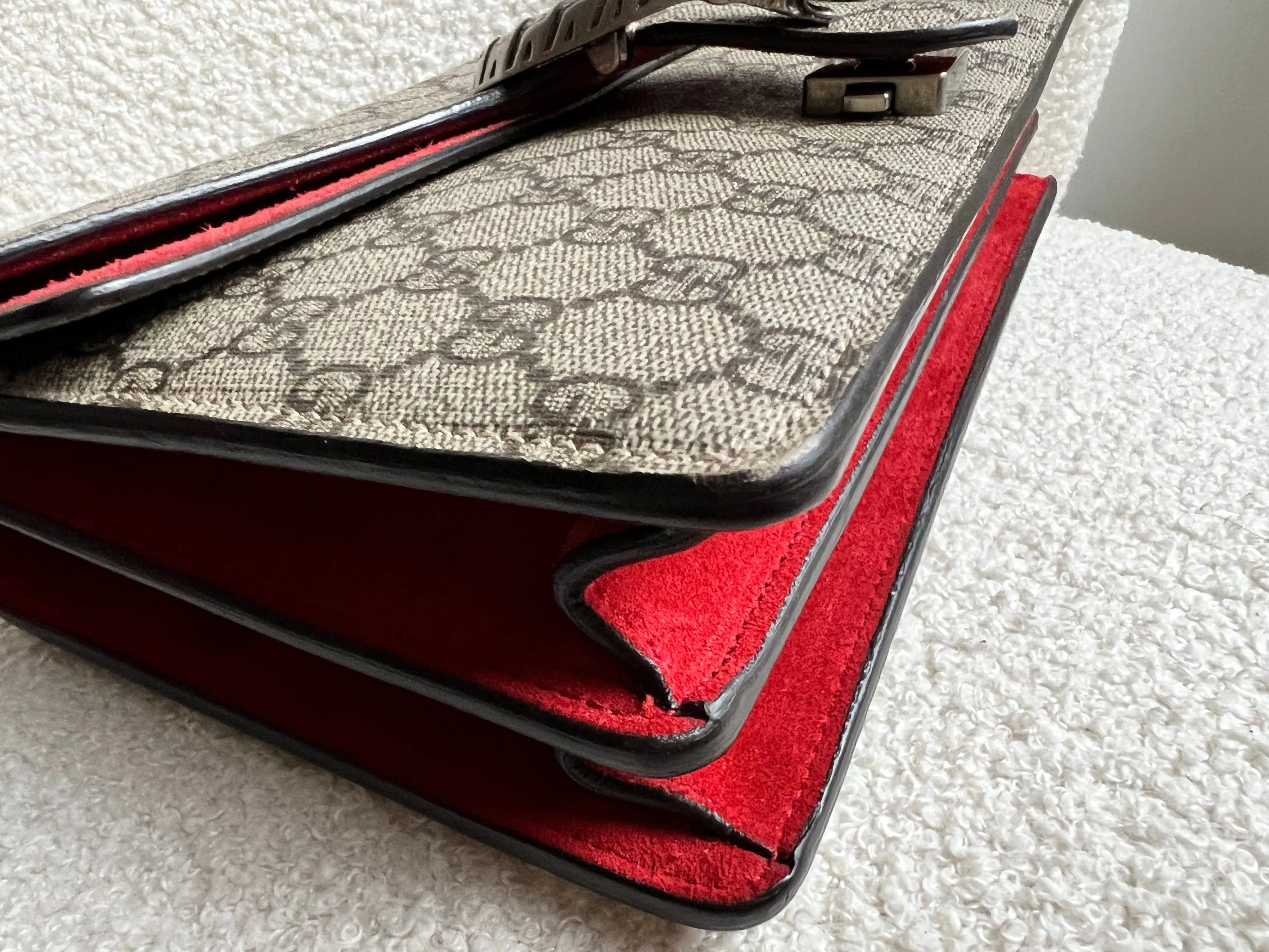 Gucci Dionysus GG Supreme Small Shoulder Bag (RRP £2,220)