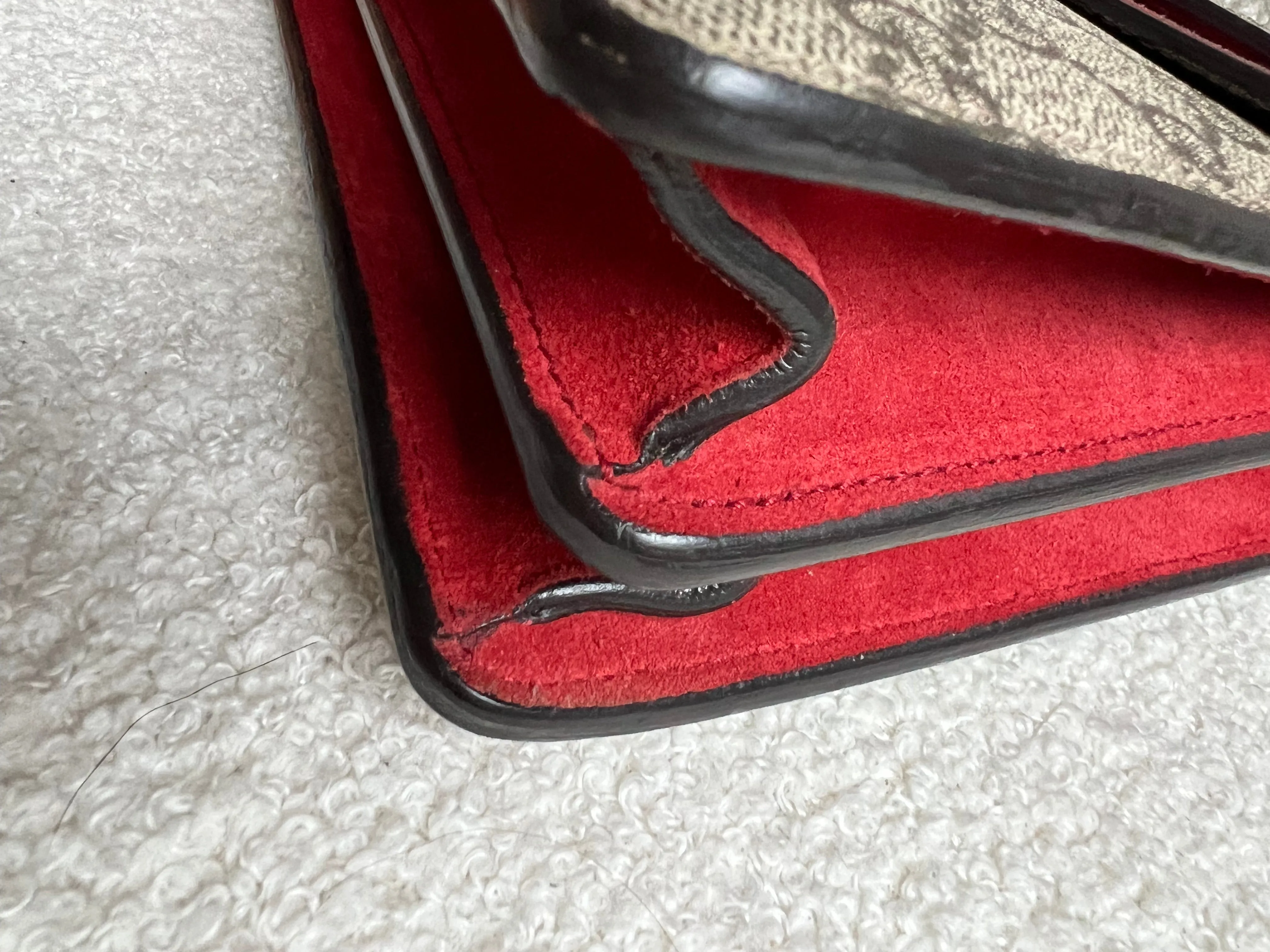 Gucci Dionysus GG Supreme Small Shoulder Bag (RRP £2,220)