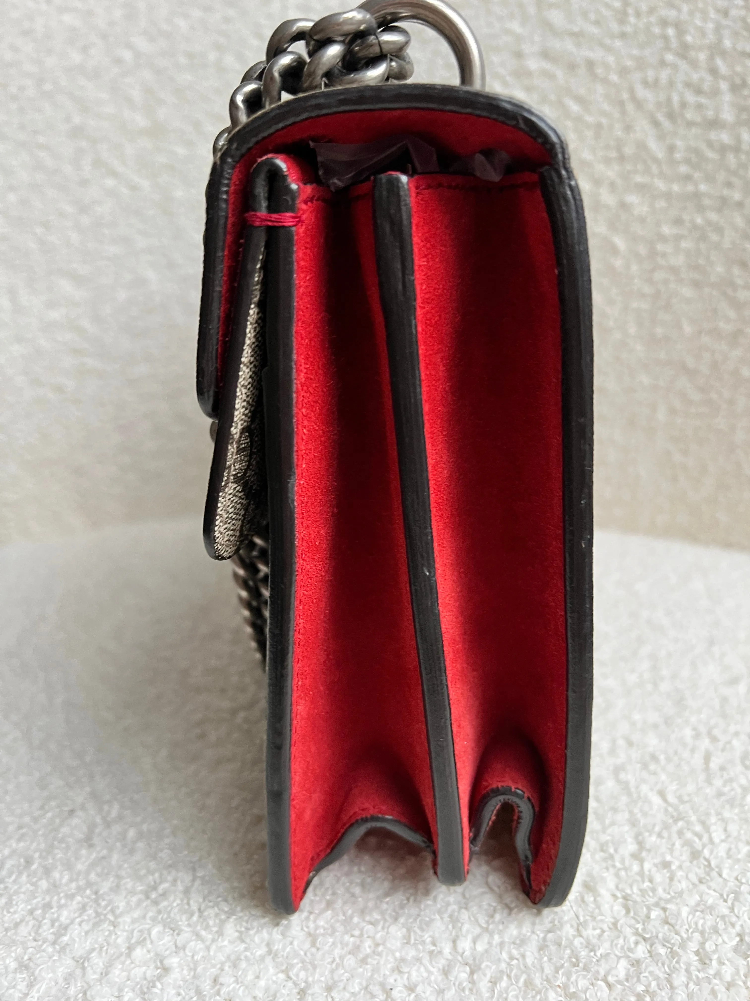 Gucci Dionysus GG Supreme Small Shoulder Bag (RRP £2,220)