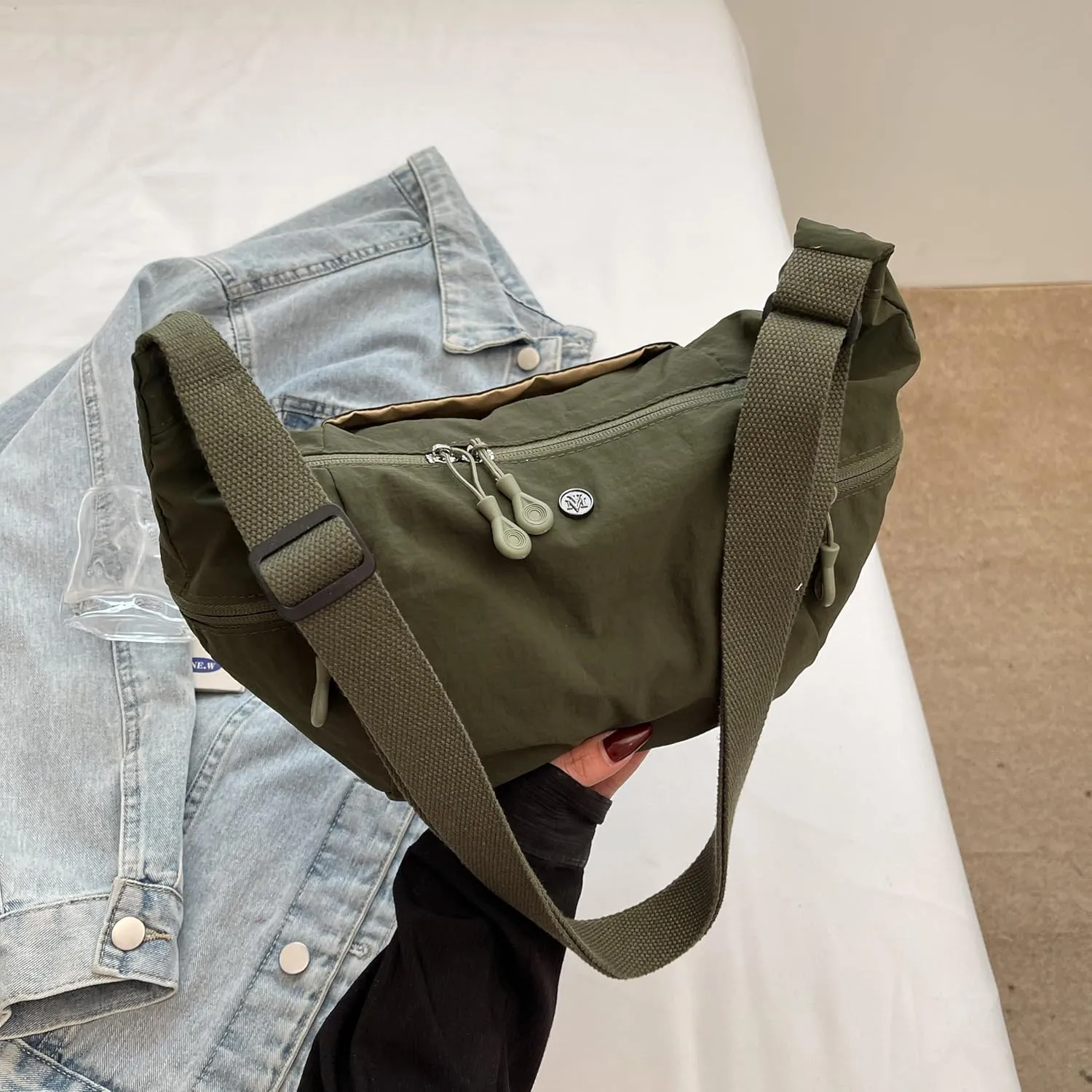 Nylon Crossbody Bag for Women, Lightweight Shoulder Purse with Zipper, Trendy Crescent Sling Bag with Adjustable Stap