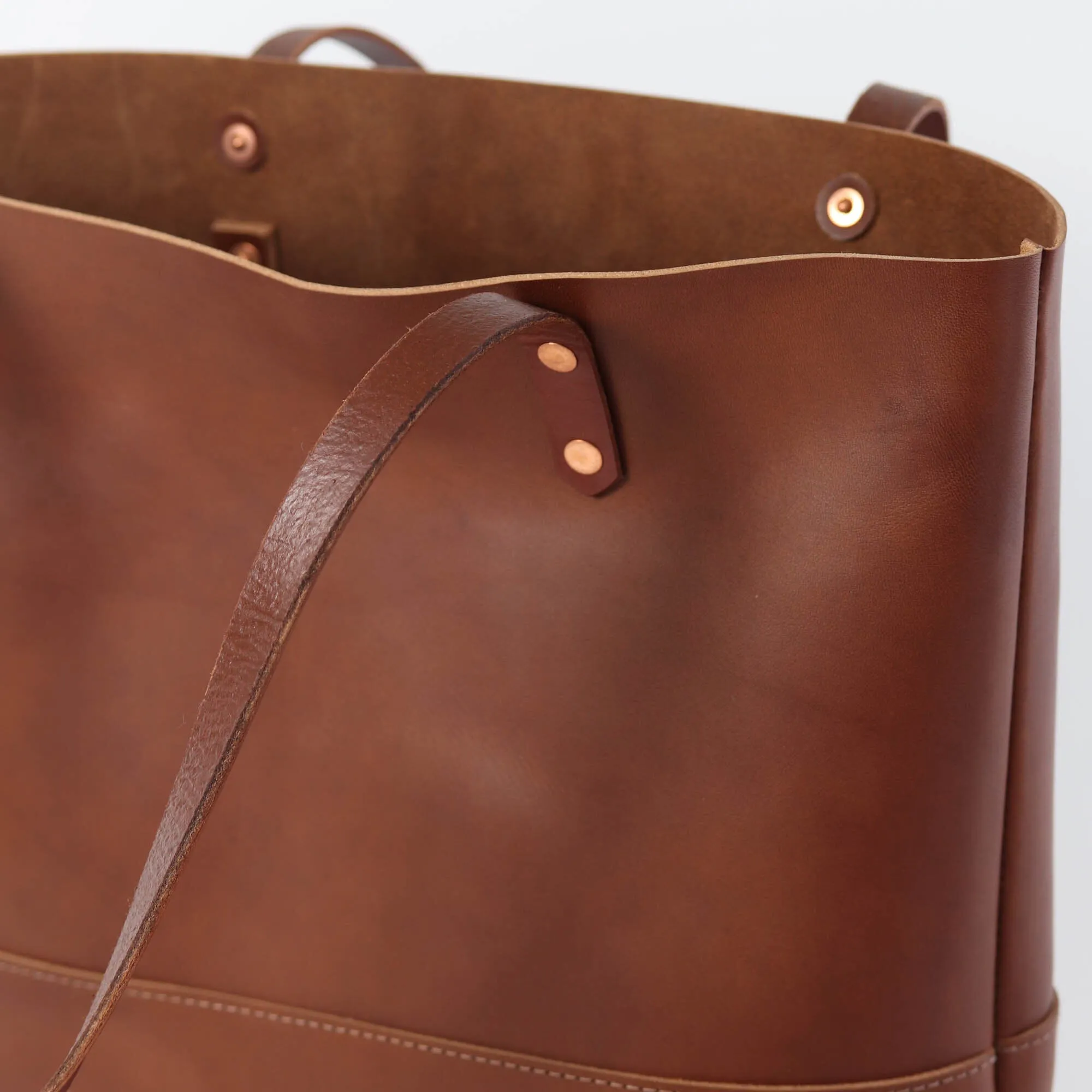 Work Tote in Italian Vegetable Tanned Leather - Brown