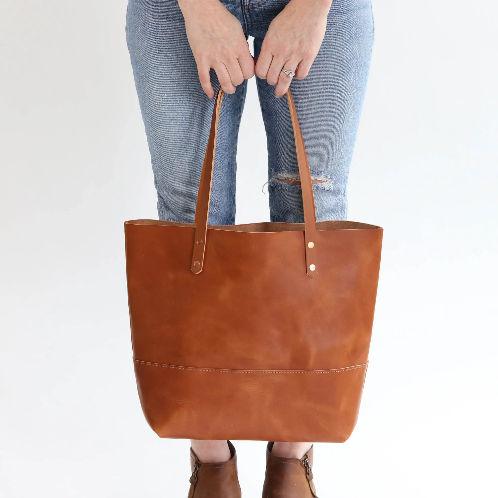 Work Tote in Italian Vegetable Tanned Leather - Gold - LIMITED EDITION!
